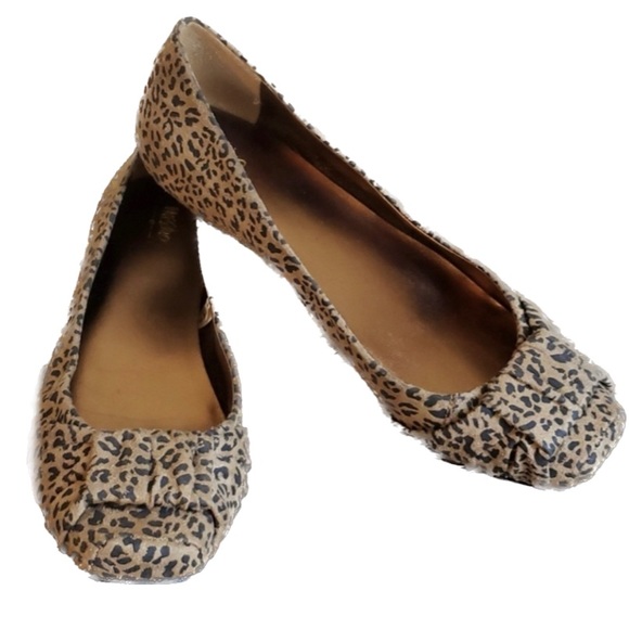 Mossimo leopard print square toe bow detail ballet flats, Women's Size 5.5 - Picture 2 of 2